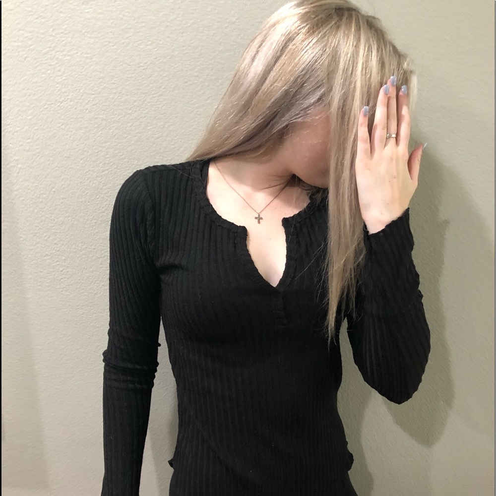 nordstrom black low cut shirt
